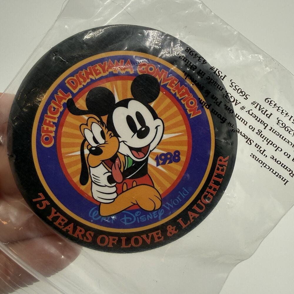1998 Walt Disney World 75 Years Love & Laughter Button Pin WDW